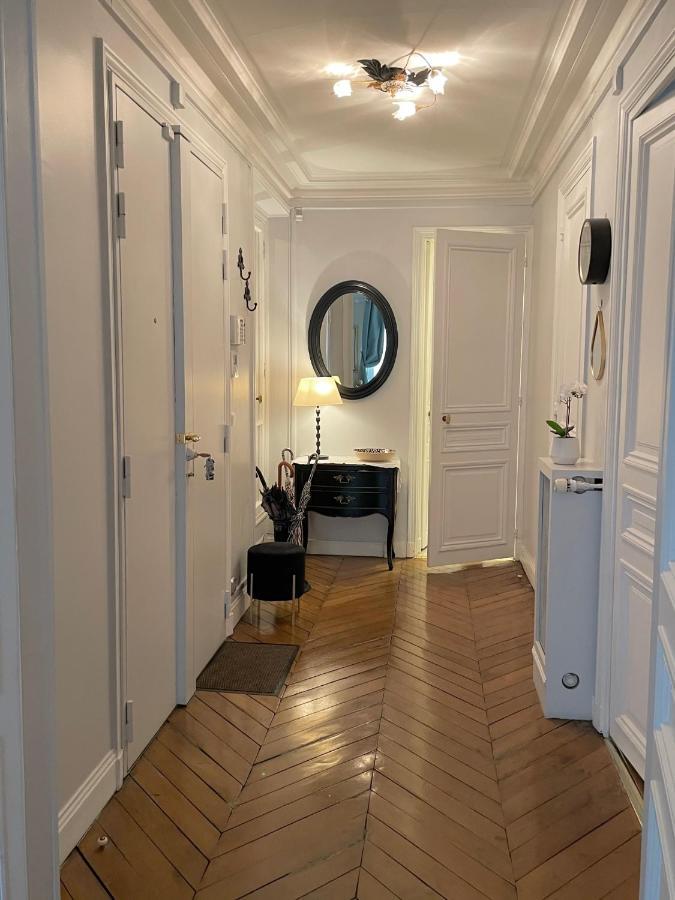 Two-Bedroom Apartment Champs-Elysees Párizs Kültér fotó