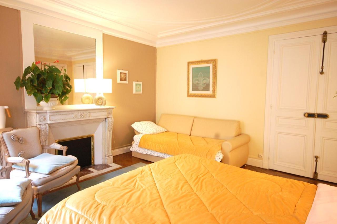 Two-Bedroom Apartment Champs-Elysees Párizs Kültér fotó