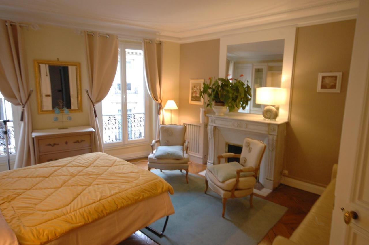 Two-Bedroom Apartment Champs-Elysees Párizs Kültér fotó