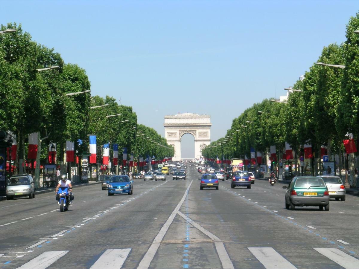 Two-Bedroom Apartment Champs-Elysees Párizs Kültér fotó